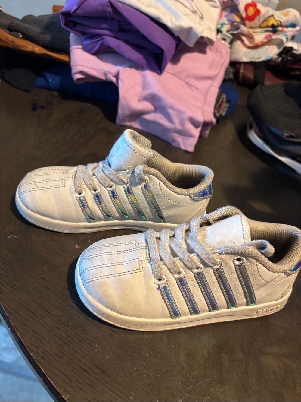 K-Swiss White Kids Sneakers with Iridescent Stripes